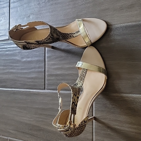 Guess Gold & Snake Sandal - Picture 4 of 4